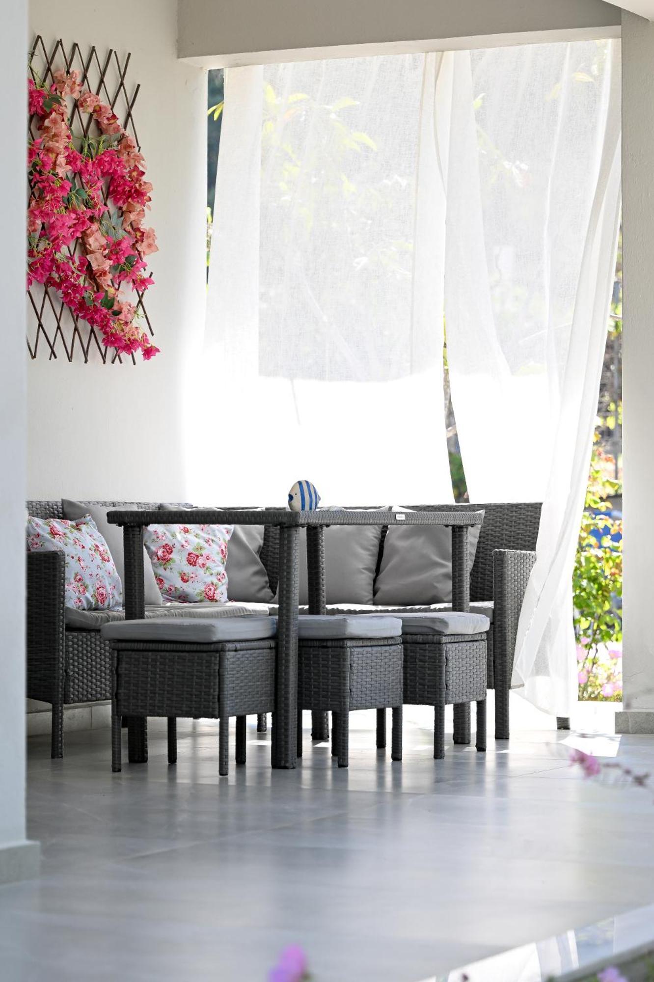 Anchor Villa ตรูโลส ภายนอก รูปภาพ